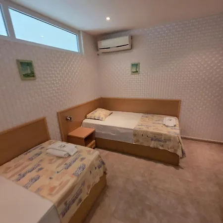 Miramar Palace Apartmán Sluneční pobřeží
